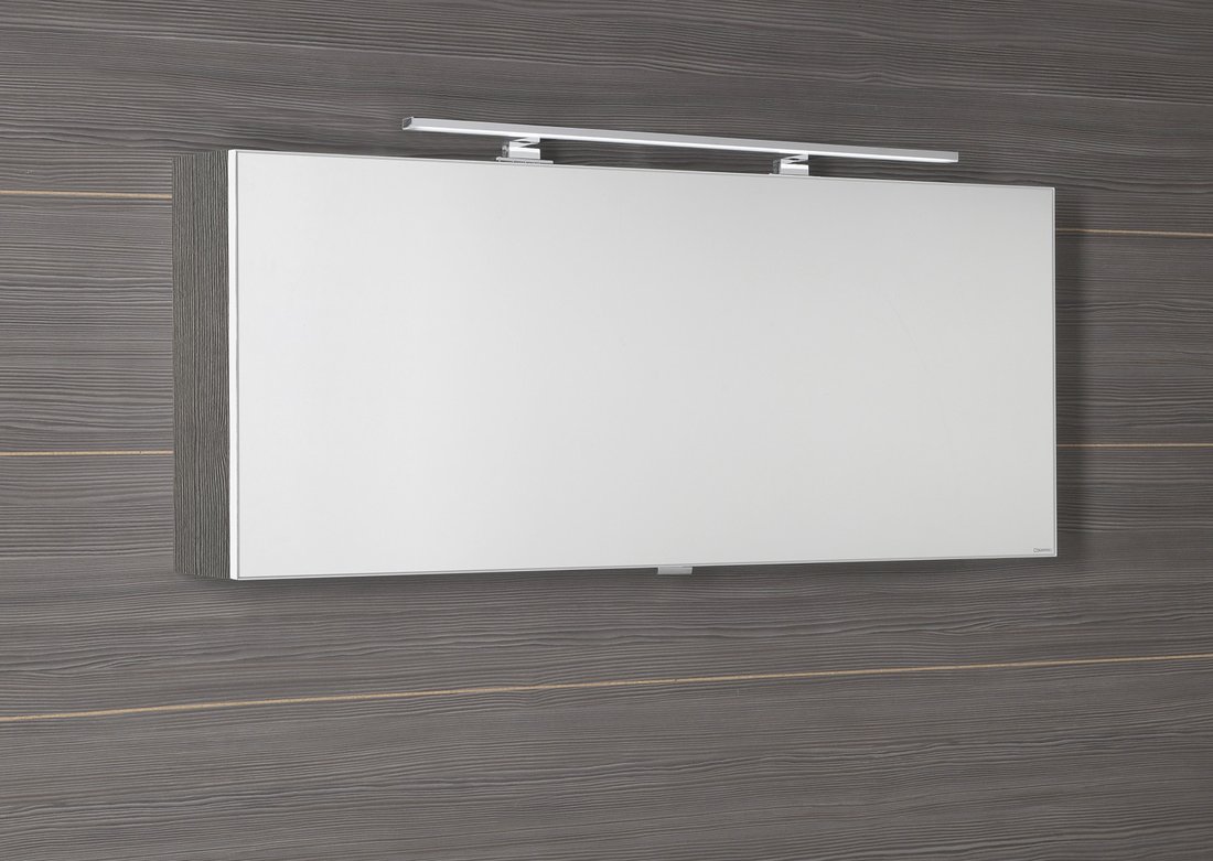 CLOE Spiegelschrank mit LED Beleuchtung, 120x50x18cm, Silbereiche