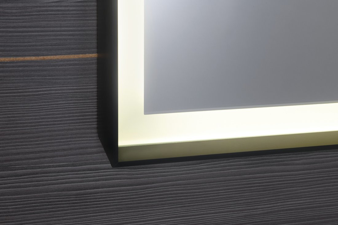 SORT LED beleuchteter Spiegel 600x800mm, schwarz matt