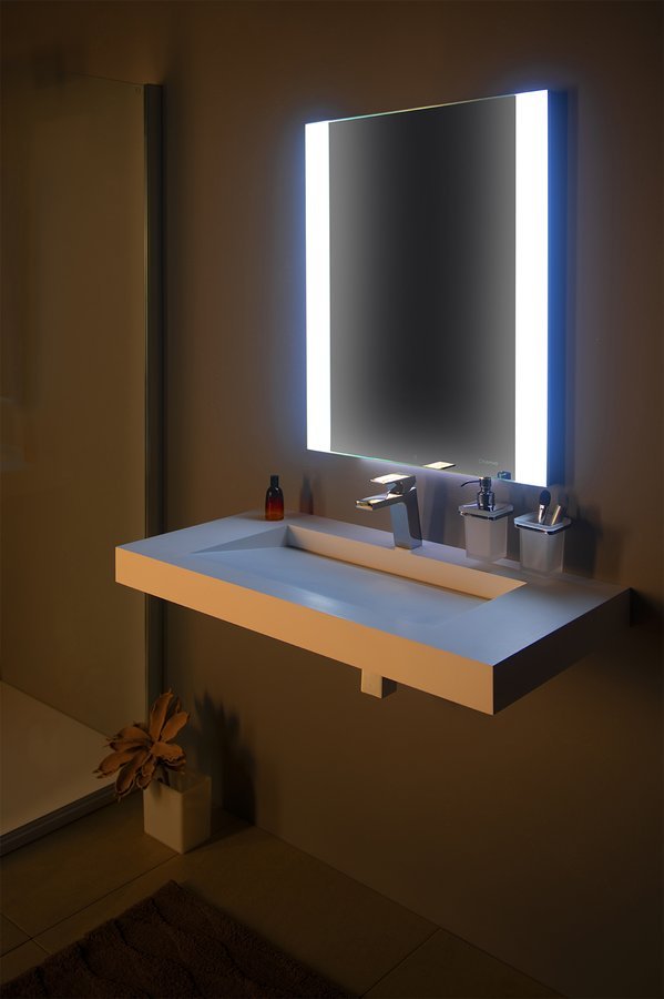 DURANGO Spiegel mit LED Beleuchtung 600x800mm, berührungsloser Sensor