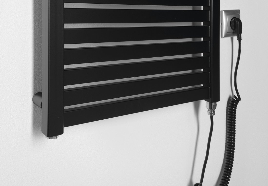 TONDI-E Elektrischer Badheizkörper, gerade, 450x970 mm, 300W, schwarz matt
